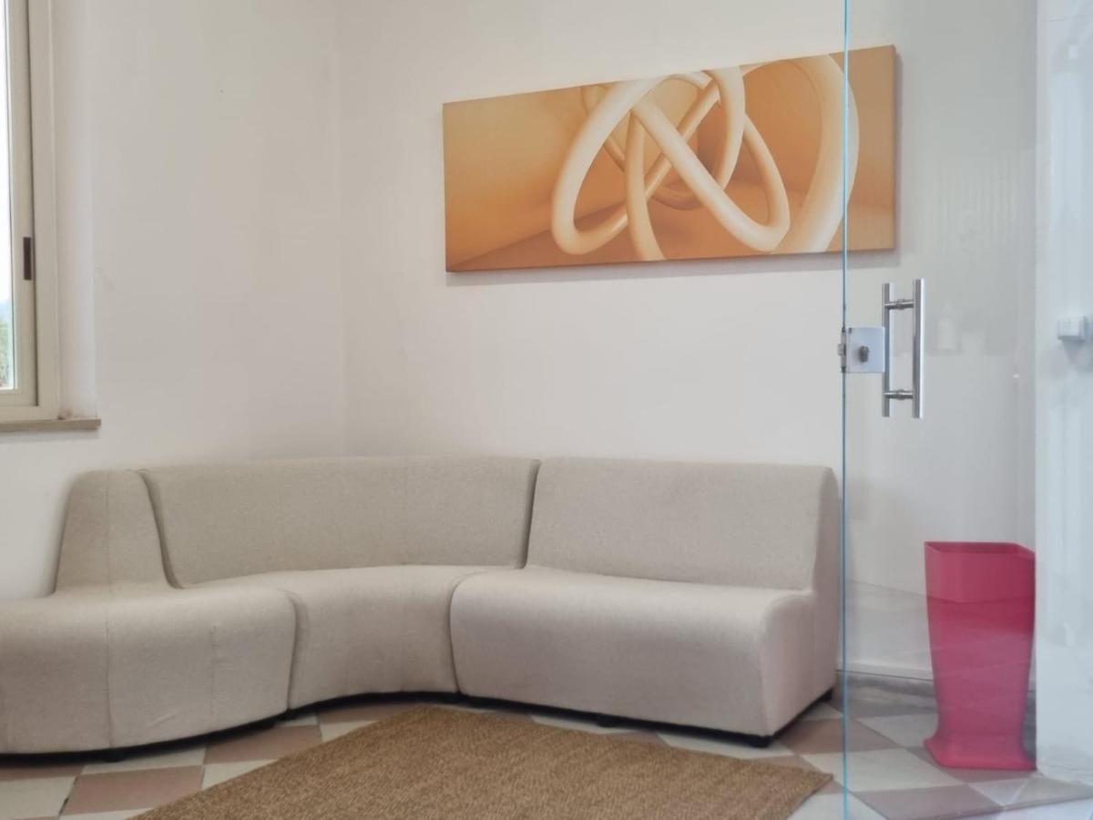 Hotel Rivabella دافولي المظهر الخارجي الصورة