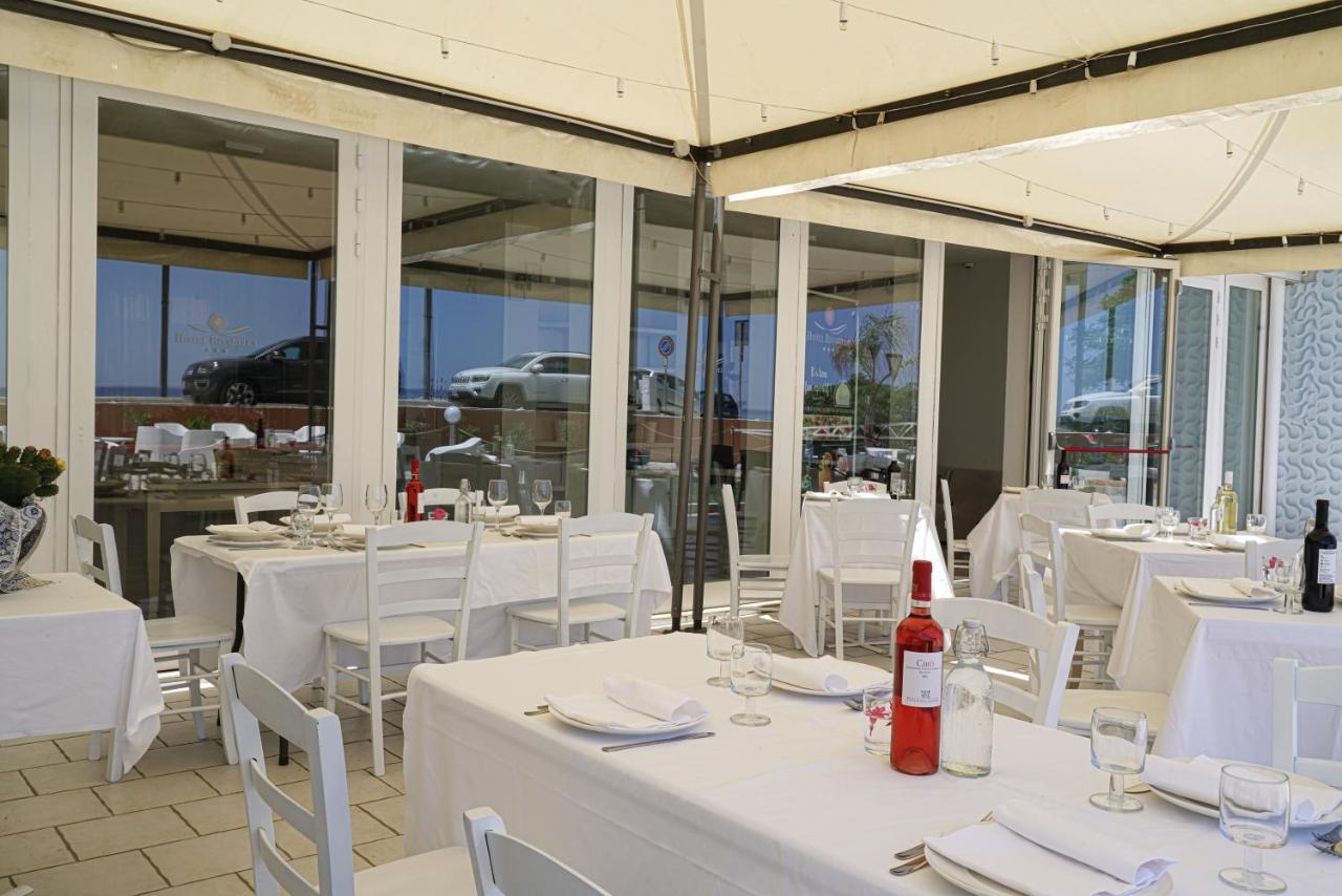 Hotel Rivabella دافولي المظهر الخارجي الصورة