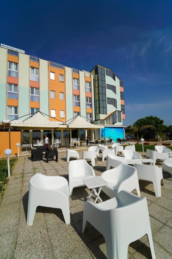 Hotel Rivabella دافولي المظهر الخارجي الصورة