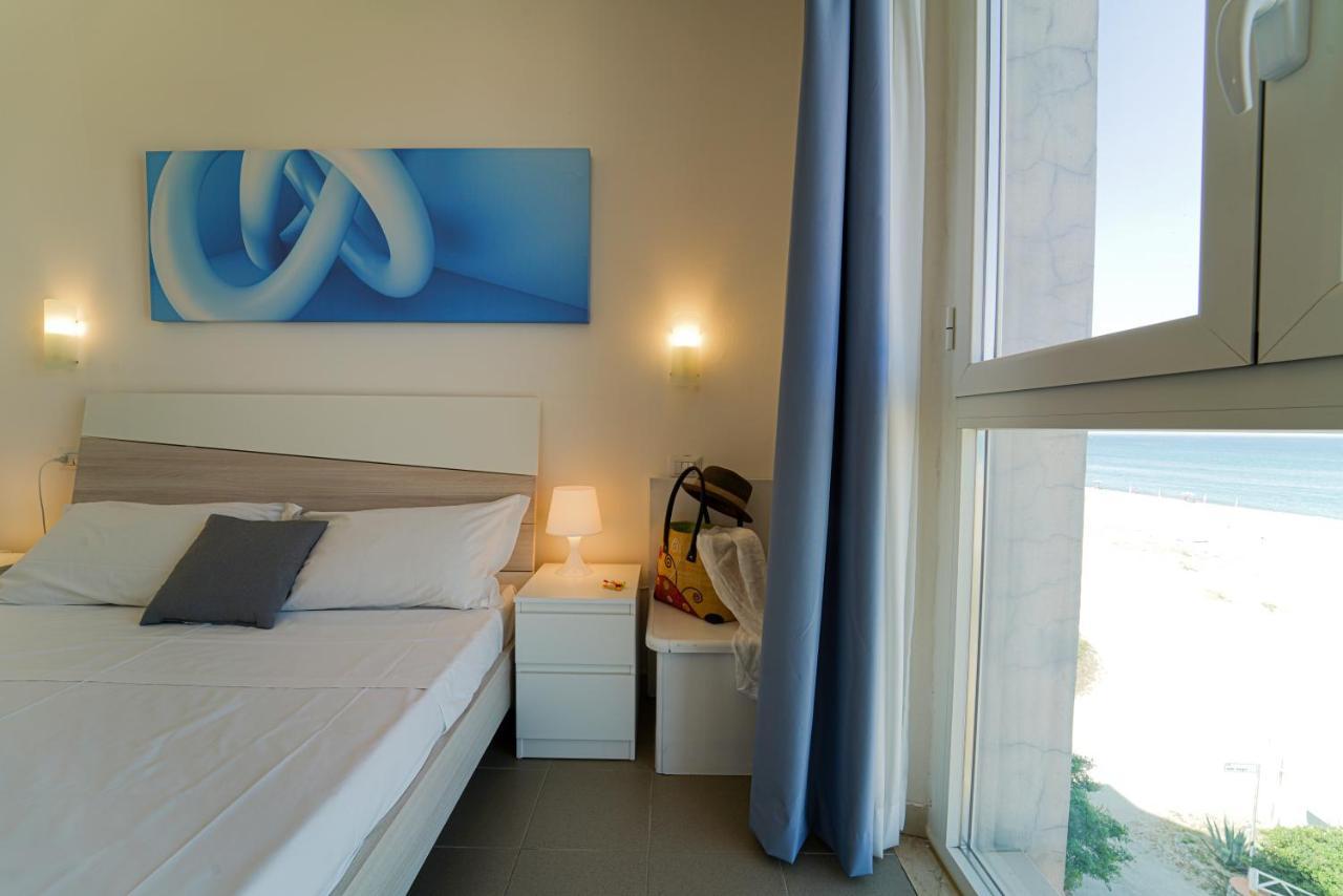 Hotel Rivabella دافولي المظهر الخارجي الصورة